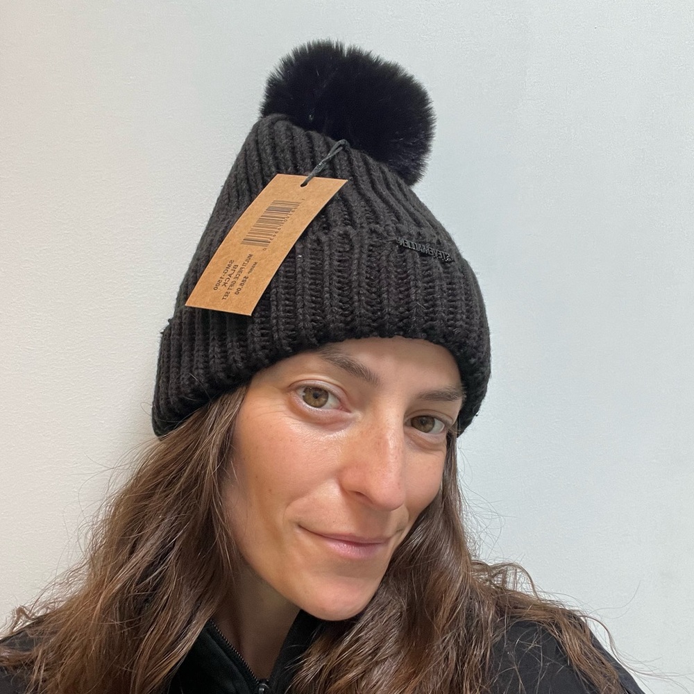 Steve Madden black Beanie